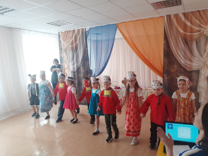 Сказка "Семеро козлят" Сказка "Семеро козлят".